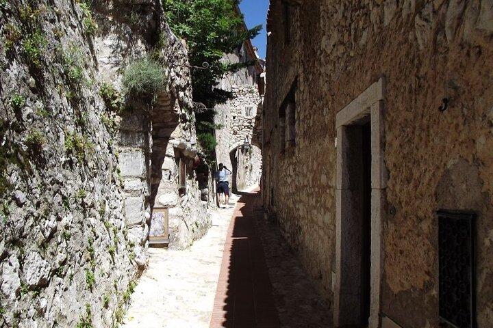 Èze: tour guidato a piedi del villaggio privato