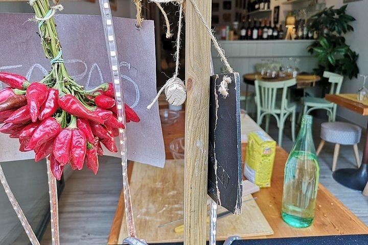 Pastacursus en wijnproeverij in Lecce