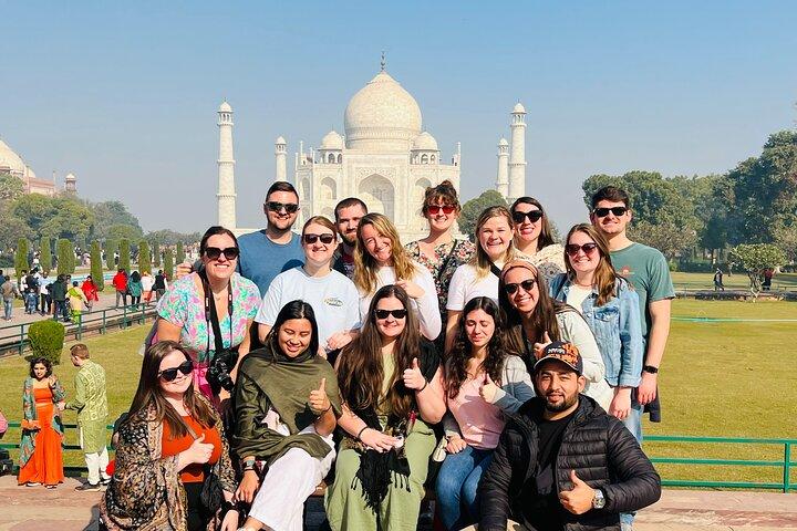 Excursion d'une journée au Taj Mahal au départ de Delhi en train ultrarapide - TOUR LE MIEUX NOTÉ