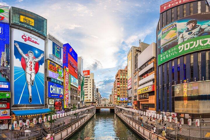Tour cultural privado a pie en el patrimonio histórico de Osaka