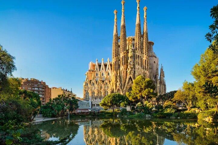 Tour Privado por el exterior de la Sagrada Familia