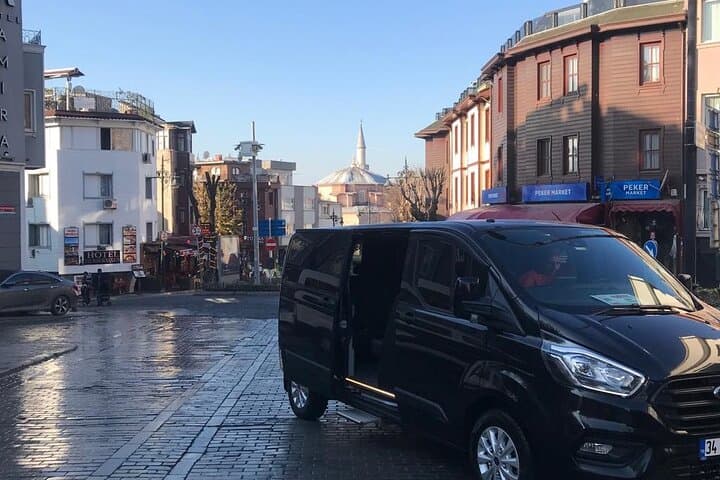 Sabiha Gökçen Airport (SAW ) to hotels private transfer service