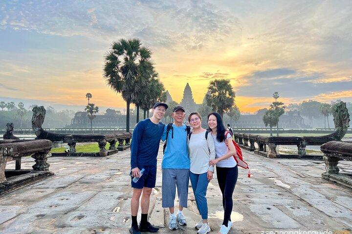 Angkor Wat Sunrise Small Group Tour With Breakfast