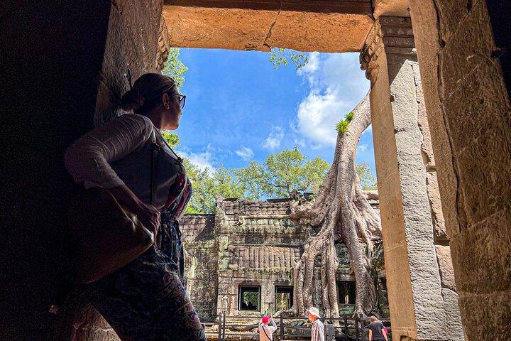 Angkor Wat Sunrise Small Group Tour With Breakfast
