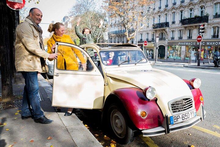 Nachttour durch Paris mit Oldtimer und Weinprobe