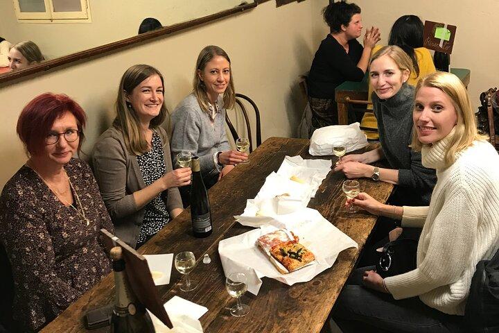 Food and Wine Tasting Tour in Bologna met lokale gids