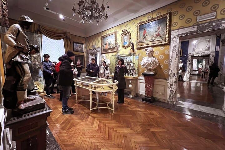 Skip the line La Scala Theatre Guided Tour Experience