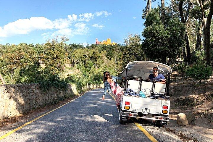 Sintra Electric Tuk Tuk Tour med lokala Expert Guider 2t30