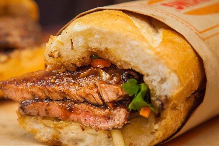 Street Food Tour con aperitivos de Hanoi