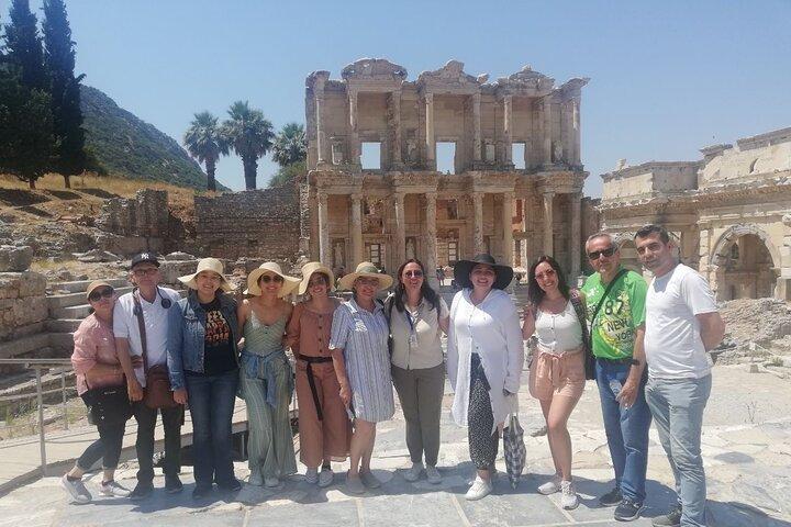 Ephesus and Pamukkale Tours 2 Days 1 Night from Istanbul by plane