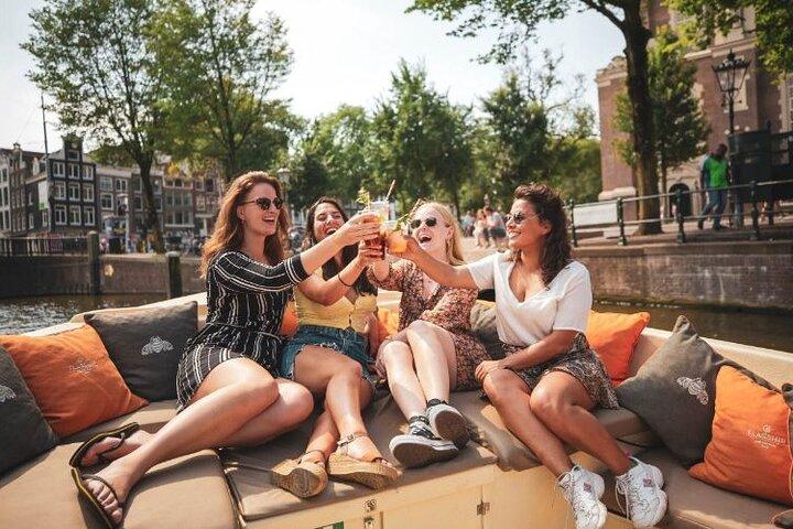 Excursion en bateau privé à Amsterdam avec pizza et boissons à volonté