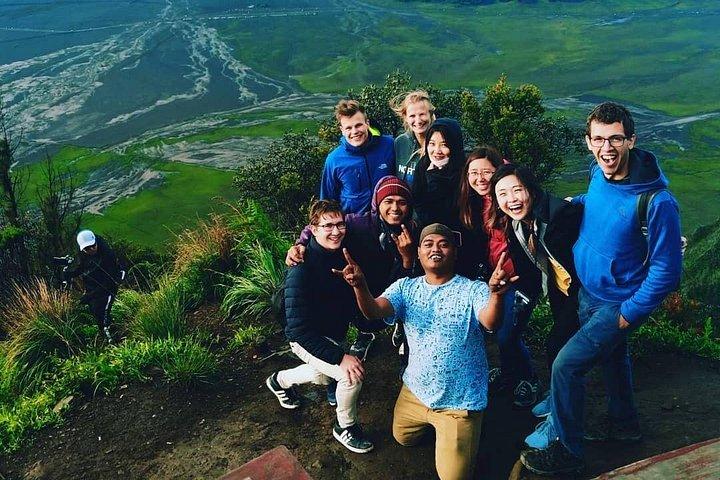 スラバヤ＆マラン発ブロモ山サンライズツアー