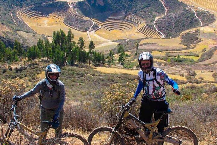 Excursion d'une demi-journée à vélo dans la Vallée Sacrée au Pérou