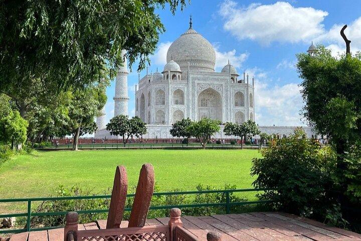 Privat Taj Mahal Tour med Gatimaan Express Train