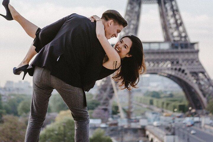 Romantische VIP-fotoshoot in Parijs met champagne en privétransfers
