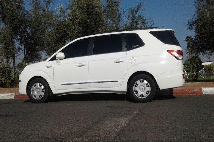 Private transfer from and to the airport