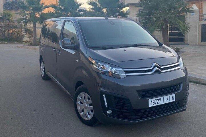 Private transfer from and to the airport