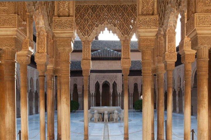 Tour La Alhambra y Granada