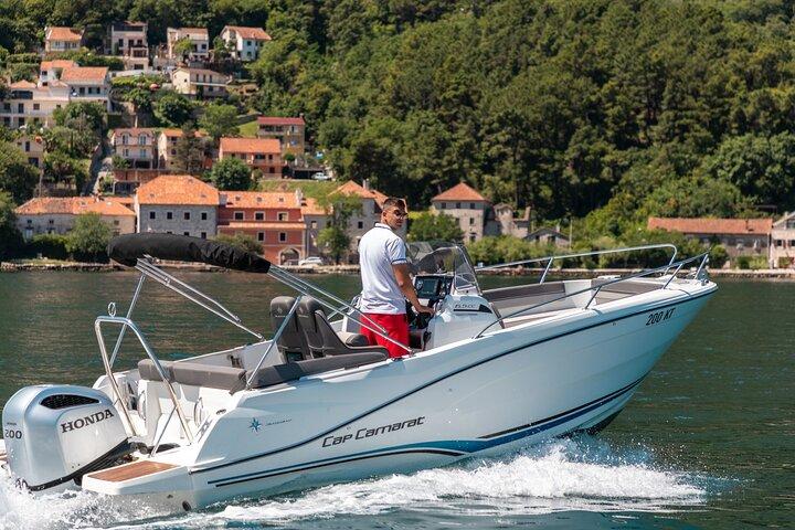 Privat tur - Blue Cave og Lady of the Rocks 3 timers tur