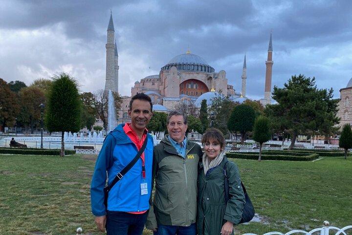 Small Group Tour: Hagia Sofia, Basilica Cistern, Blå moskén och Grand Bazaar