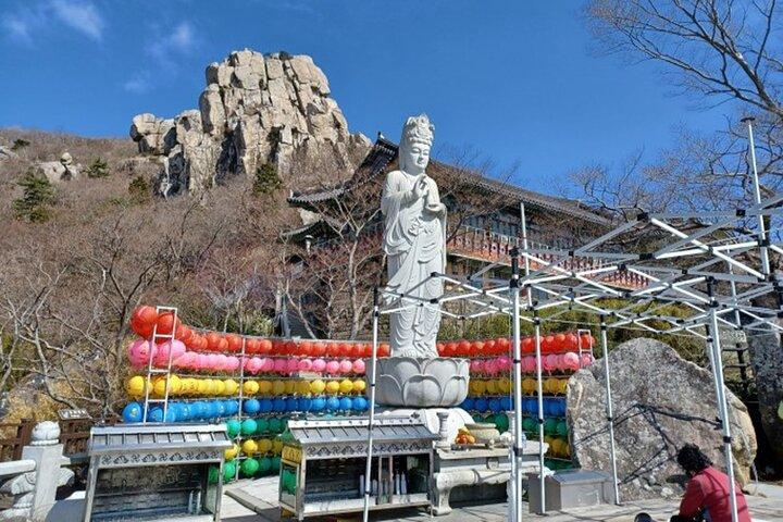 Temple Tour : Namhae Geumsan Boriam Hermitage Tour from Busan