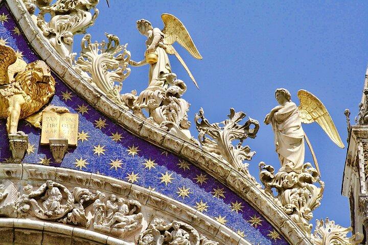 ヴェネツィアのサンマルコ寺院の午後限定ツアー