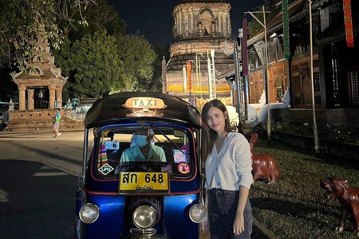 Chiang Mai templer og markedstuk-tuk aftentur