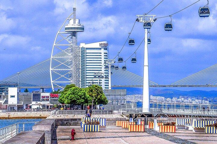 Lisbon Private Driver and Customizable Tour