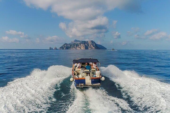 Excursion d'une journée en petit groupe à Capri depuis Positano ou Praiano
