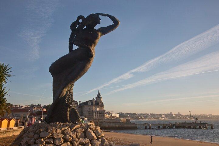 Cascais : Glamour and Decay by The Lisbon Coastline - プライベートツアー