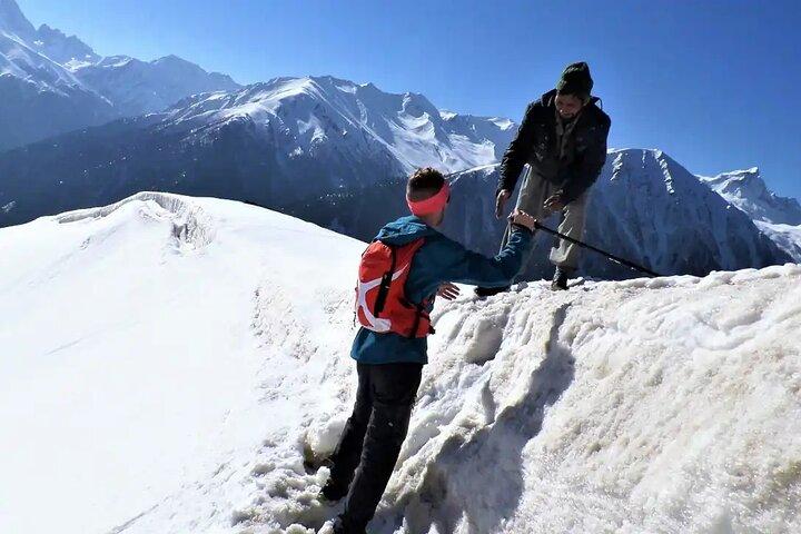 Kashmir Snow Trek