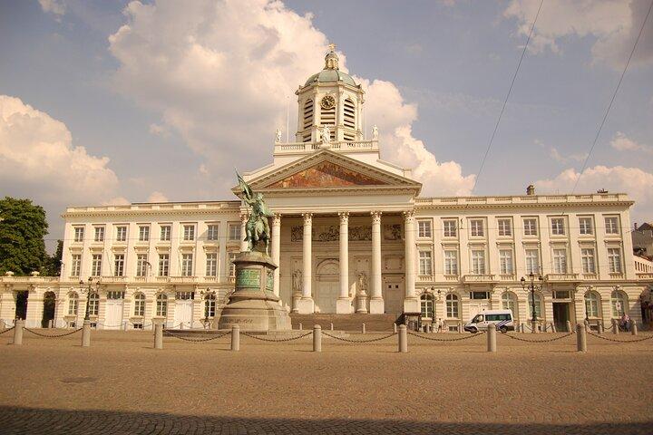 Tour privado de Brujas a Bruselas