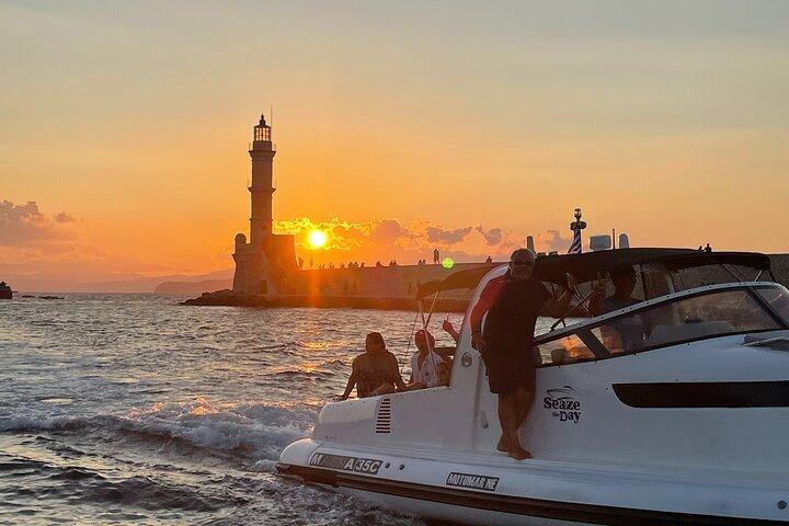 Privat solnedgang bådtur i Chania, Kreta (prisen er pr. Gruppe)