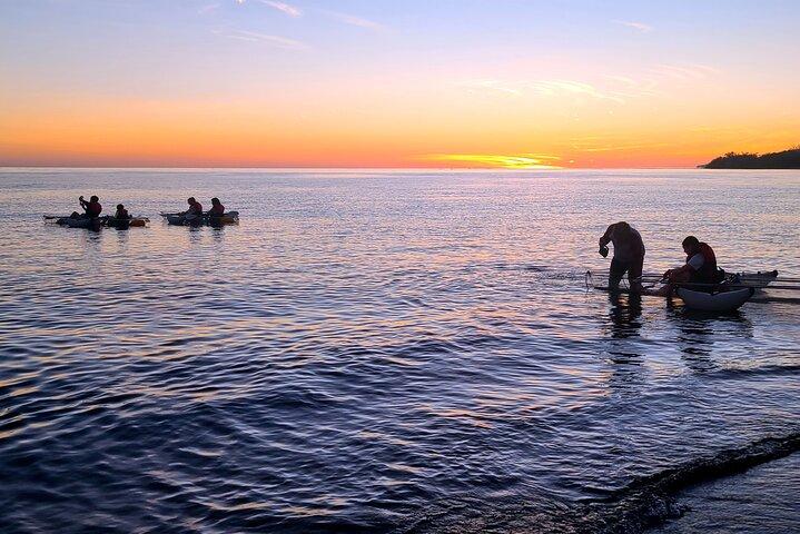 Sunset/Glow Clear Kayak Tour em Olowalu