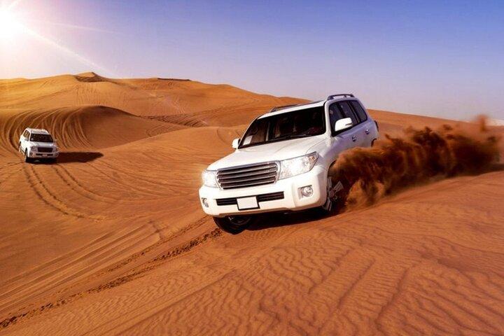 4x4 Red Dune Dubai Desert Safari, Dune Bash, promenade à dos de chameau et barbecue