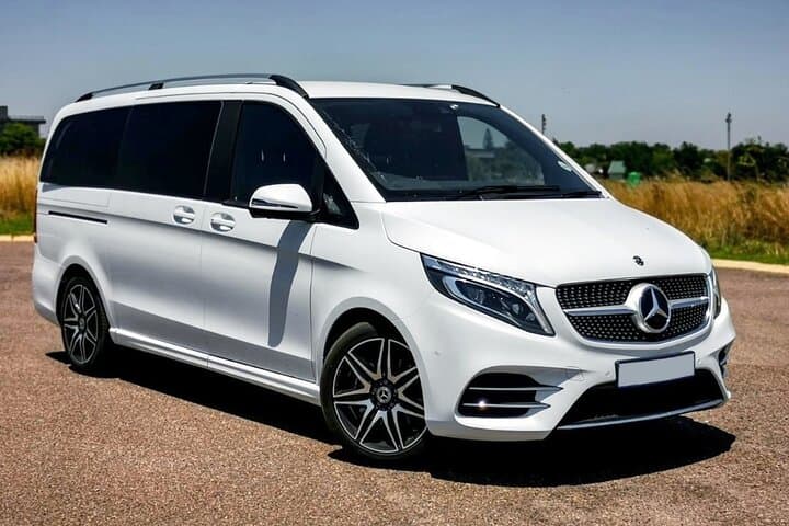 Private Transfer: CPT Airport to Cape Town in Luxury Van