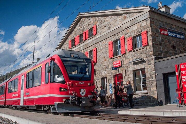 Bernina Red Train with Private Transfer from Varenna Bellagio