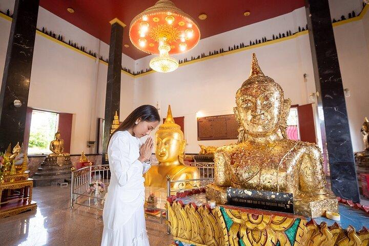 Recorrido por los templos y los nenúfares gigantes de Phuket: privado y con todo incluido