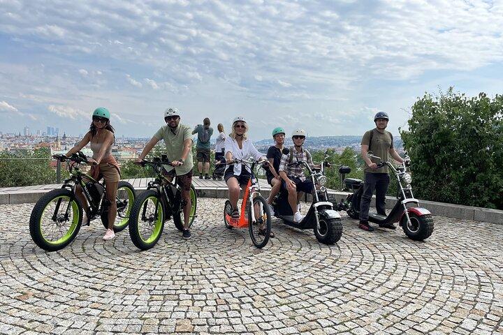 Location de Fat Bike électrique et visites à Prague