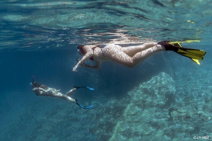 Ancient Corinth, Mycenae & snorkelling in sunken city private