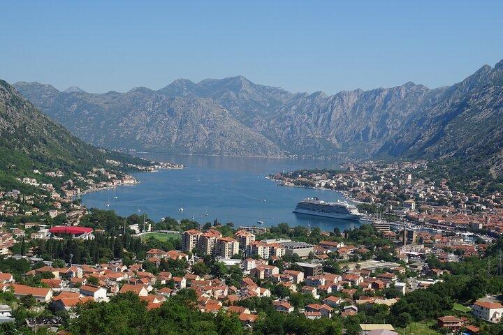 Excursion privée d'une journée - Tour de Kotor, Saint Stefan et NP Lac Skadar