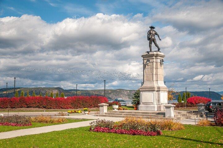 GUIDED E-BIKE TOUR AND TIME ON YOUR OWN - Saguenay Guided Tours