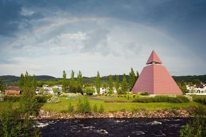 GUIDED E-BIKE TOUR AND TIME ON YOUR OWN - Saguenay Guided Tours