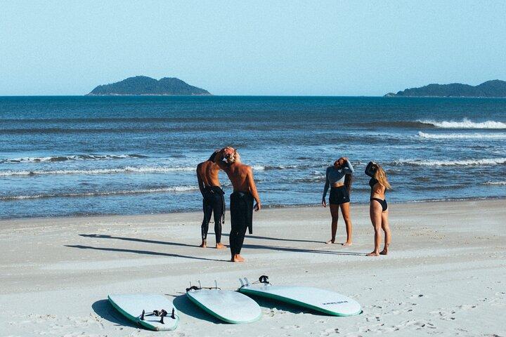 Aula de Surf com Instrutor Qualificado em Florianópolis