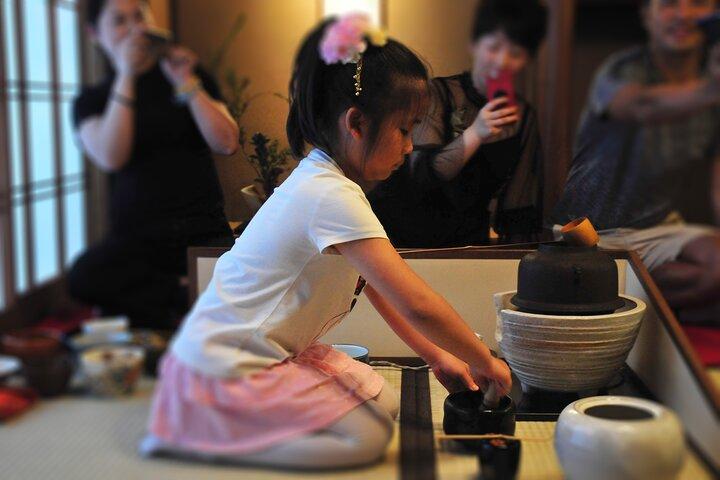 あんこう庵で京都茶道体験