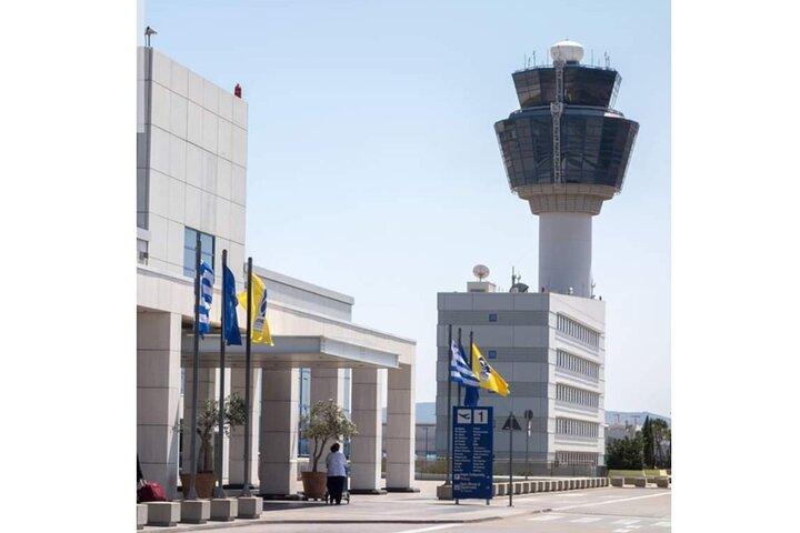 Transferência privada entre o aeroporto de Atenas e o centro da cidade de Atenas