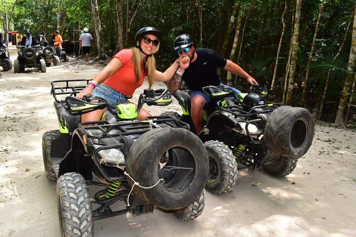 Tour en ATV, Tirolesas, Paseo a Caballo, Nado en Cenote y Degustación de Tequila