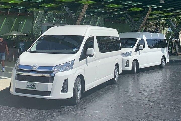 カンクン空港からトゥルムへの往復プライベート送迎