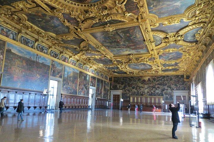 Tour público: Palácio Ducal com Basílica de São Marcos e Gôndolas