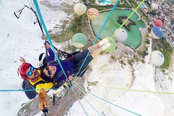 Gleitschirmfliegen in Pamukkale mit ortskundigen Experten